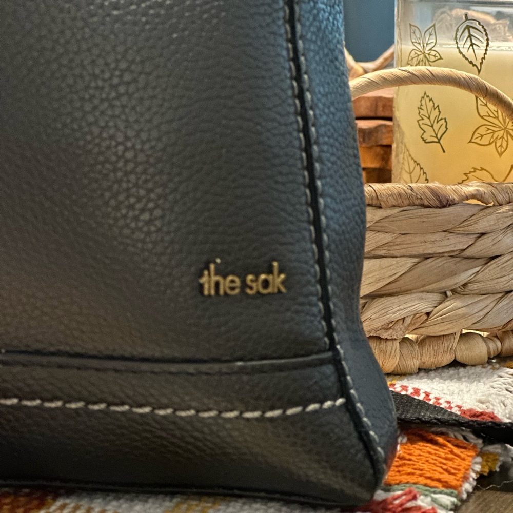 The Sak Black Pebbled Crossbody Bag - Picture 2 of 16